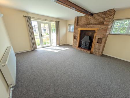 House Stonepit Lane in South Kesteven