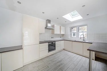 House Brunswick Road in Greater London