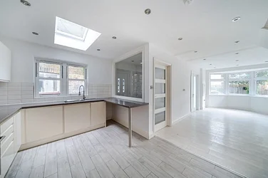 House Brunswick Road in Greater London