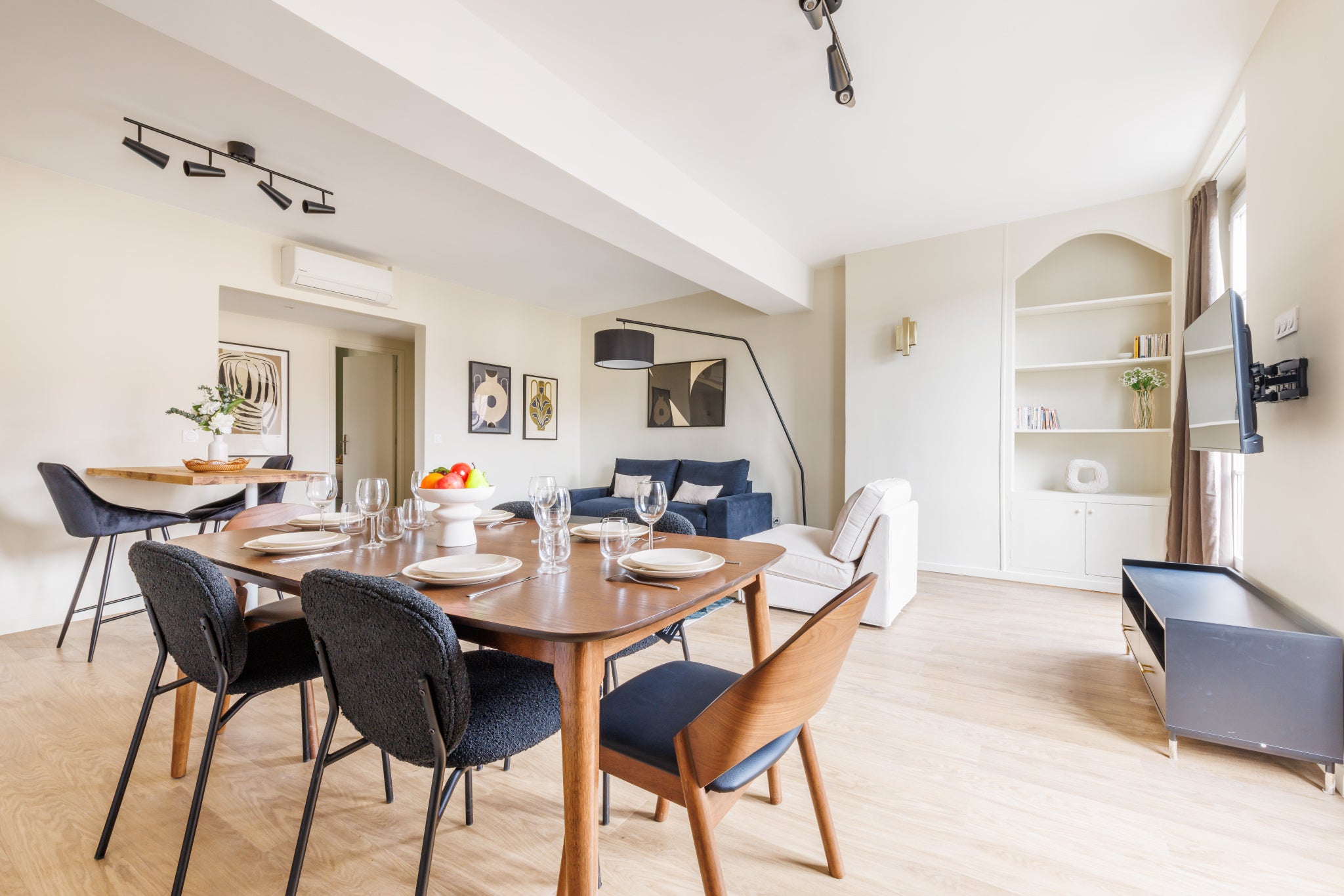 Flat Rue de Sèvres in Paris