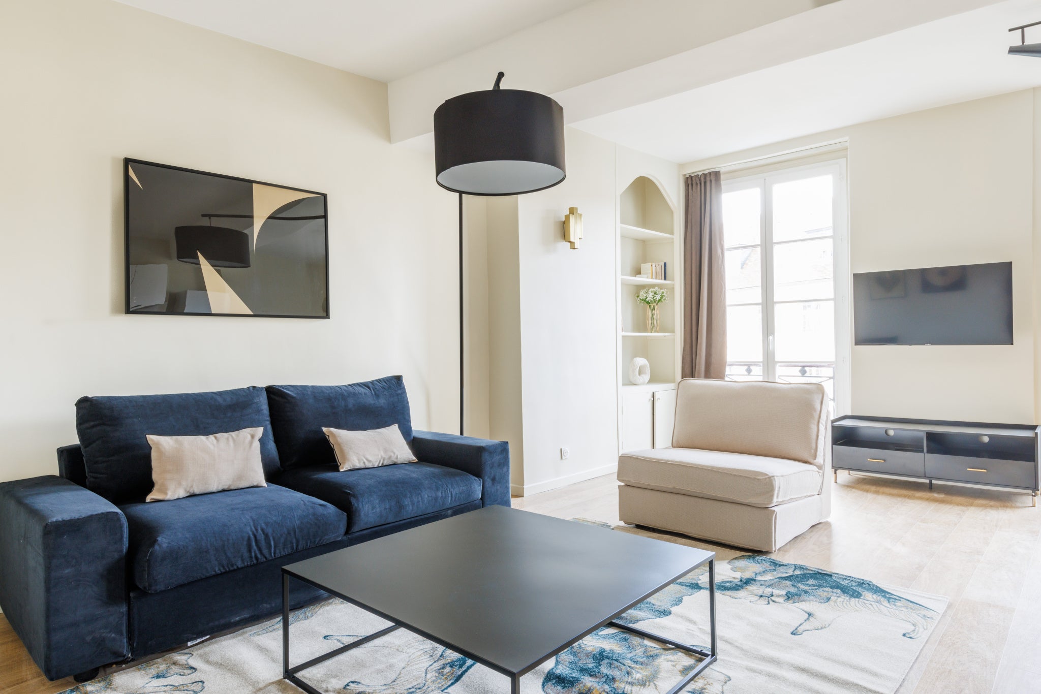 Flat Rue de Sèvres in Paris