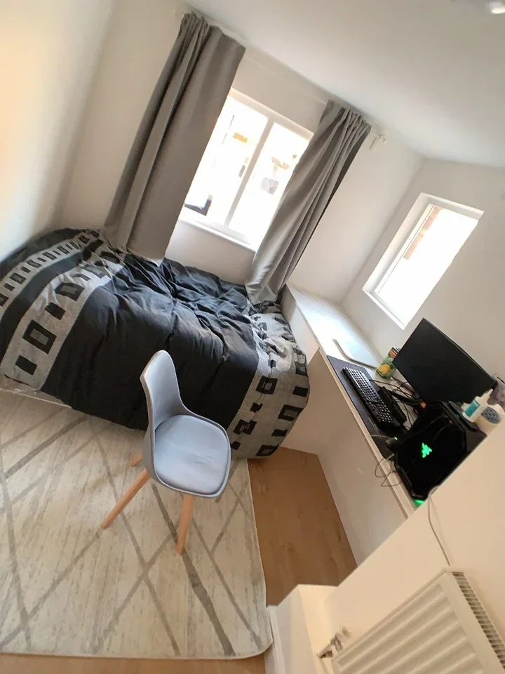 Room Penton Place in Greater London