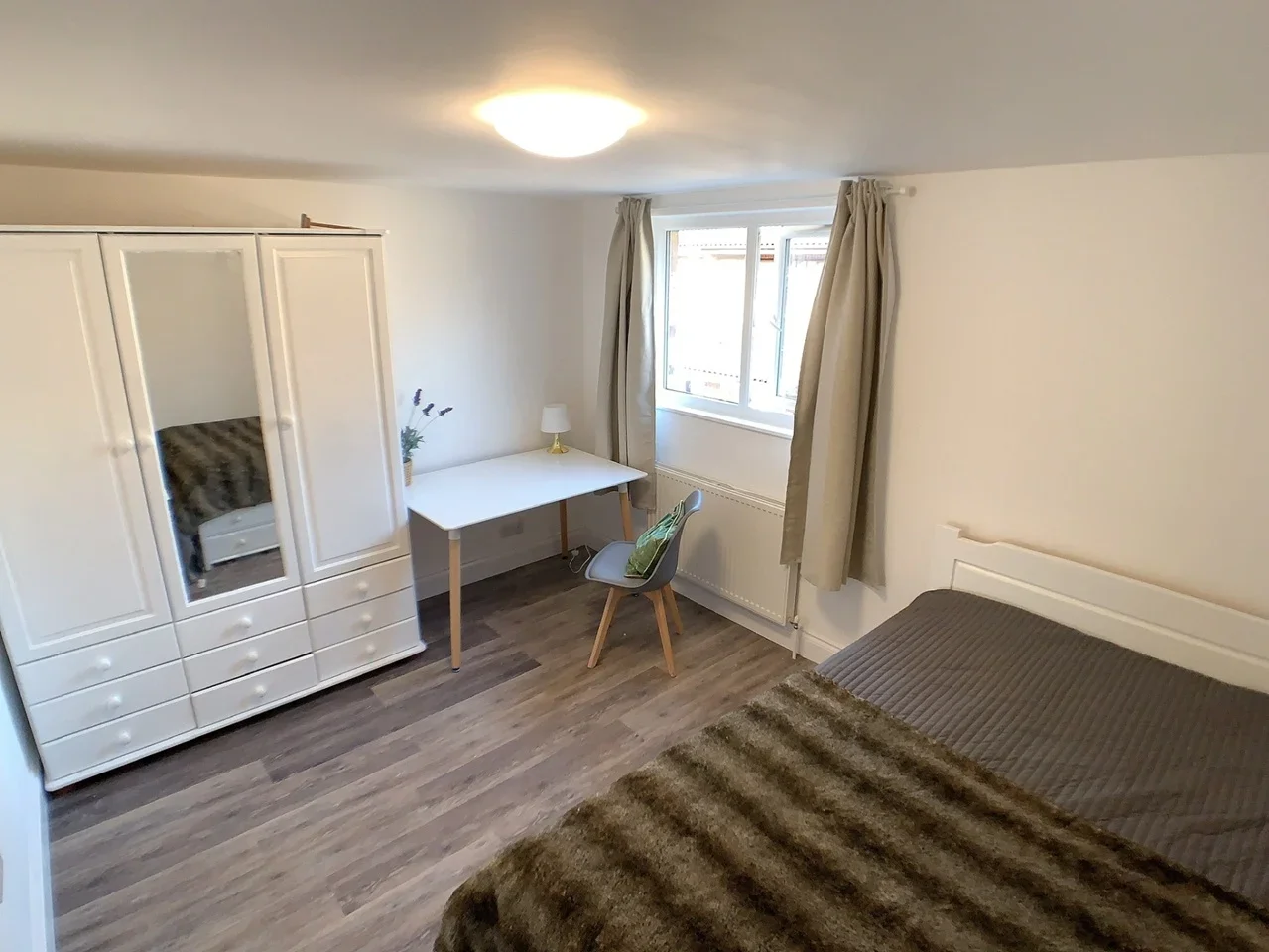 Room Penton Place in Greater London