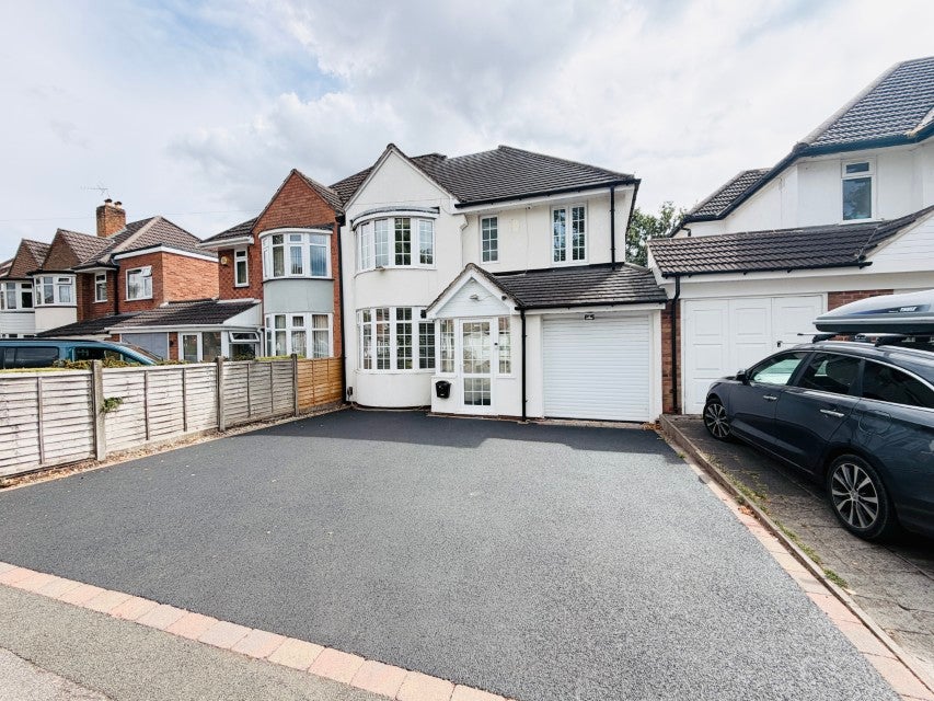 House Ralph Road in Shirley