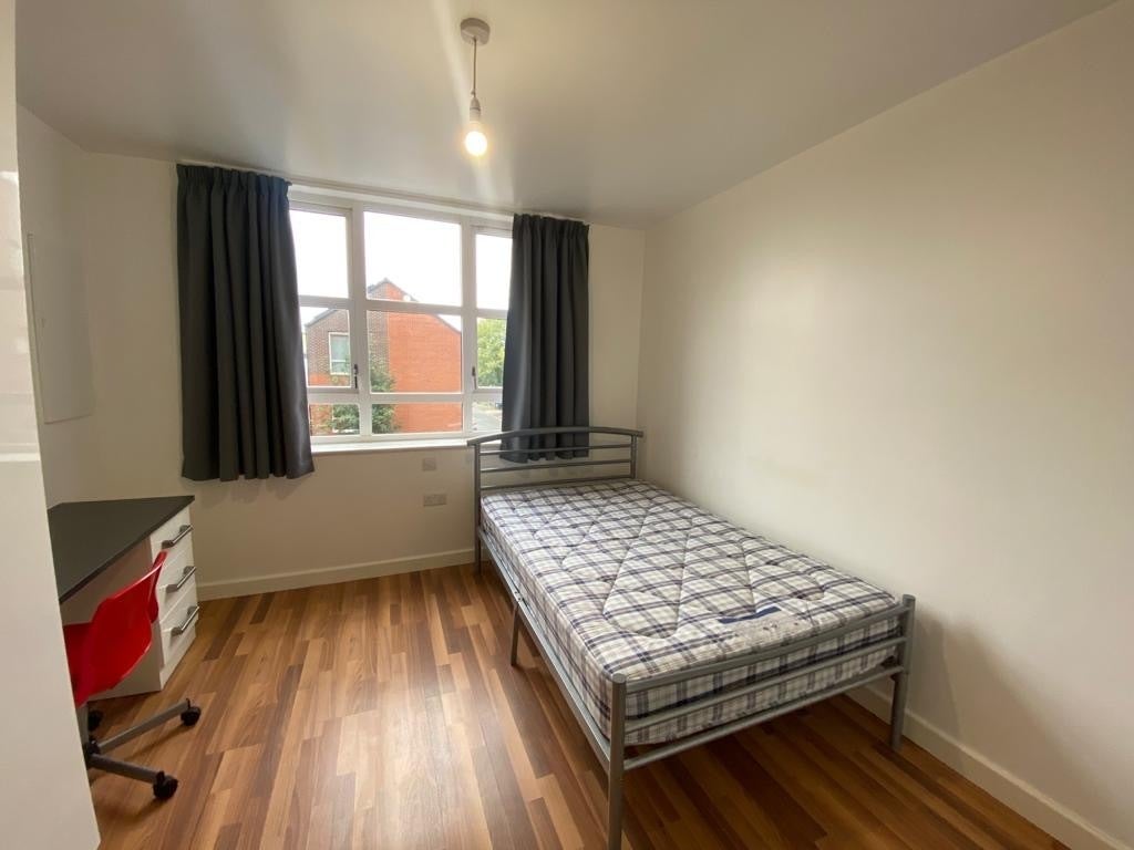 Flat Erskine Street in Leicester