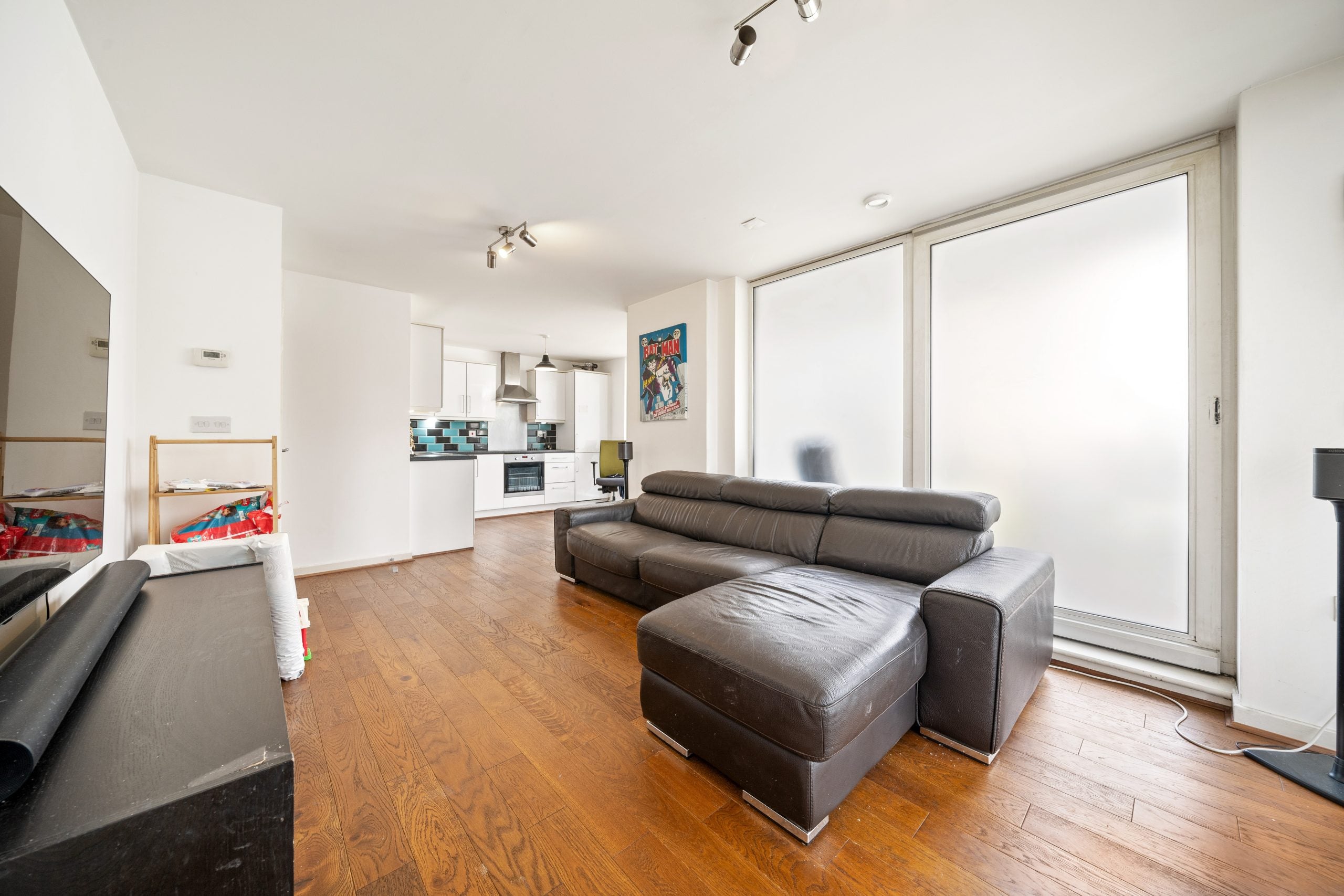 Flat Hope Close in Greater London