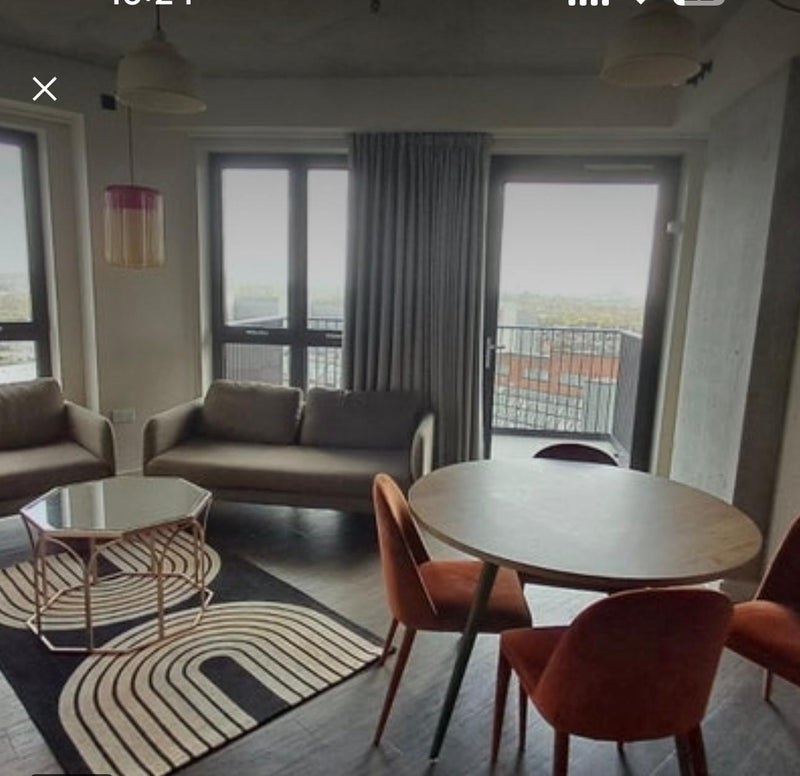 Room Lakeside Way in Greater London