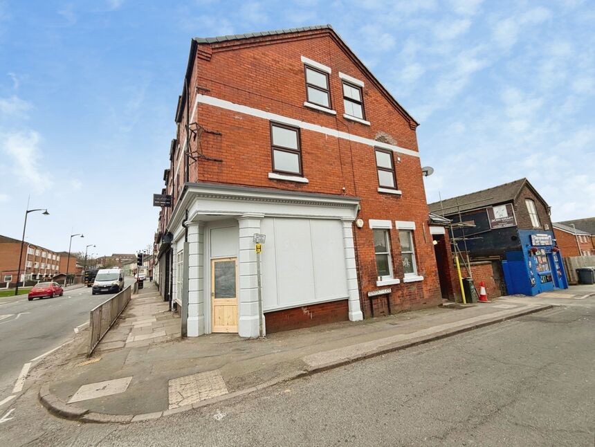 Flat Newport Lane in Stoke-on-Trent