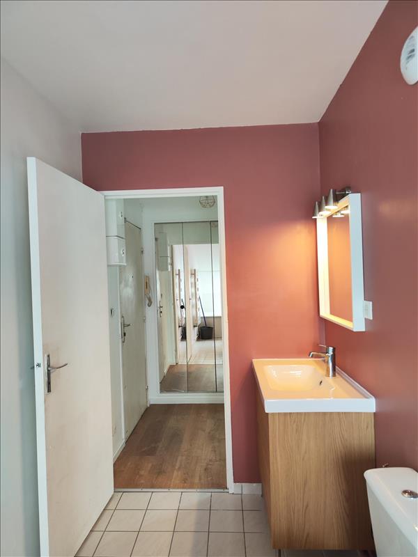 Appartement Rue des Écoles à Moisselles