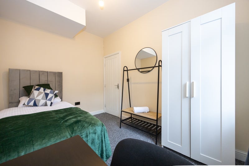 Room Friarswood Road in Newcastle-under-Lyme