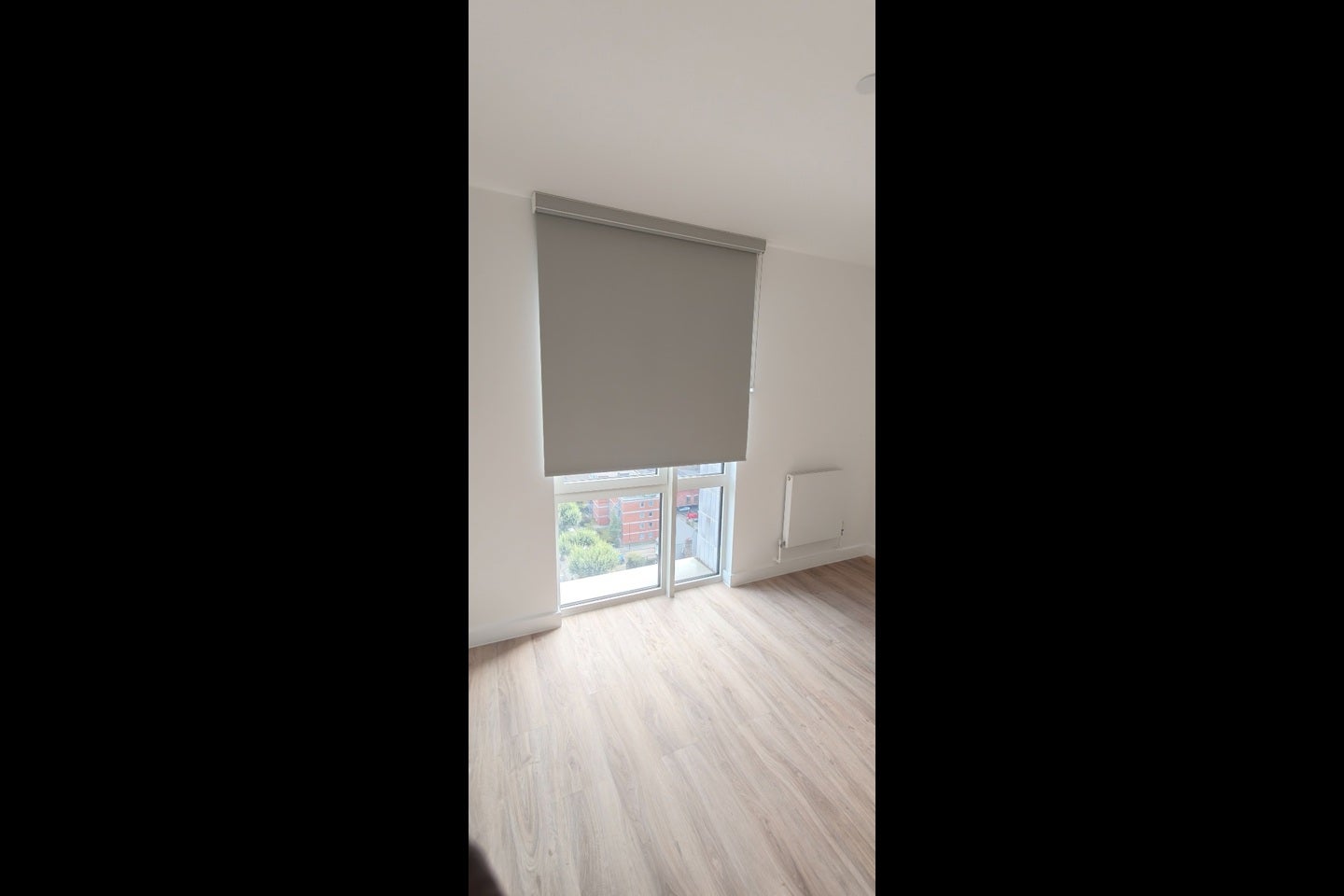 Flat Addiscombe Grove in Greater London