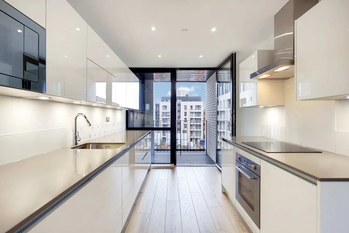 Flat Forrester Way in Greater London