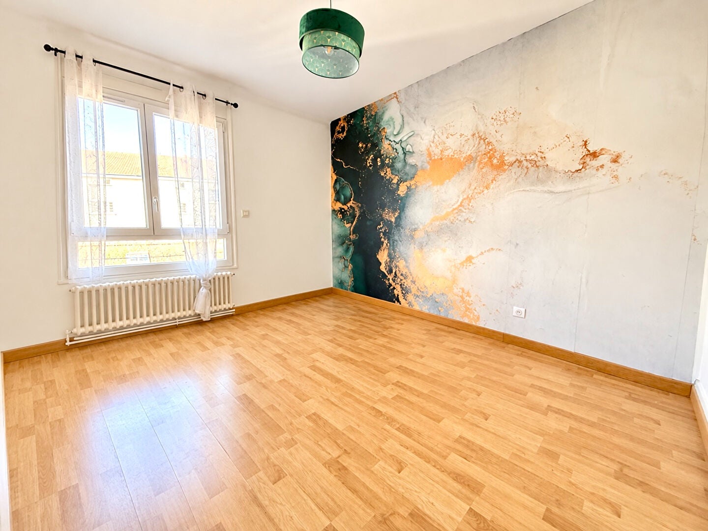 Flat Rue Félix Trutat in Dijon