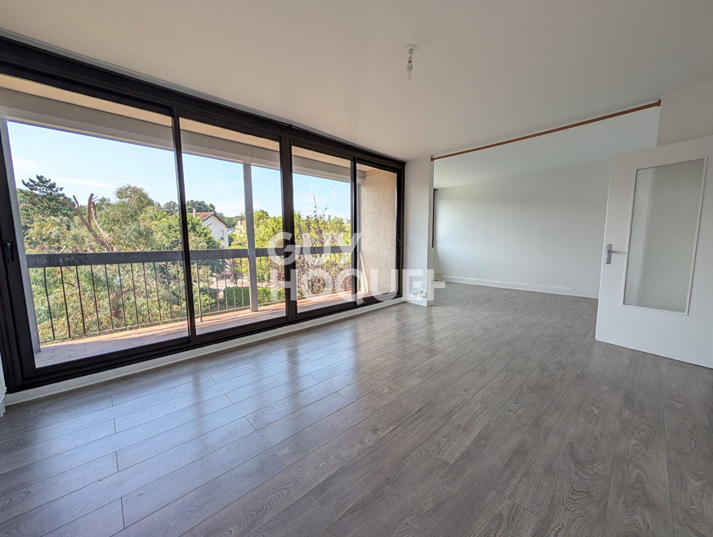 Flat Rue Carnot in Marly-le-Roi