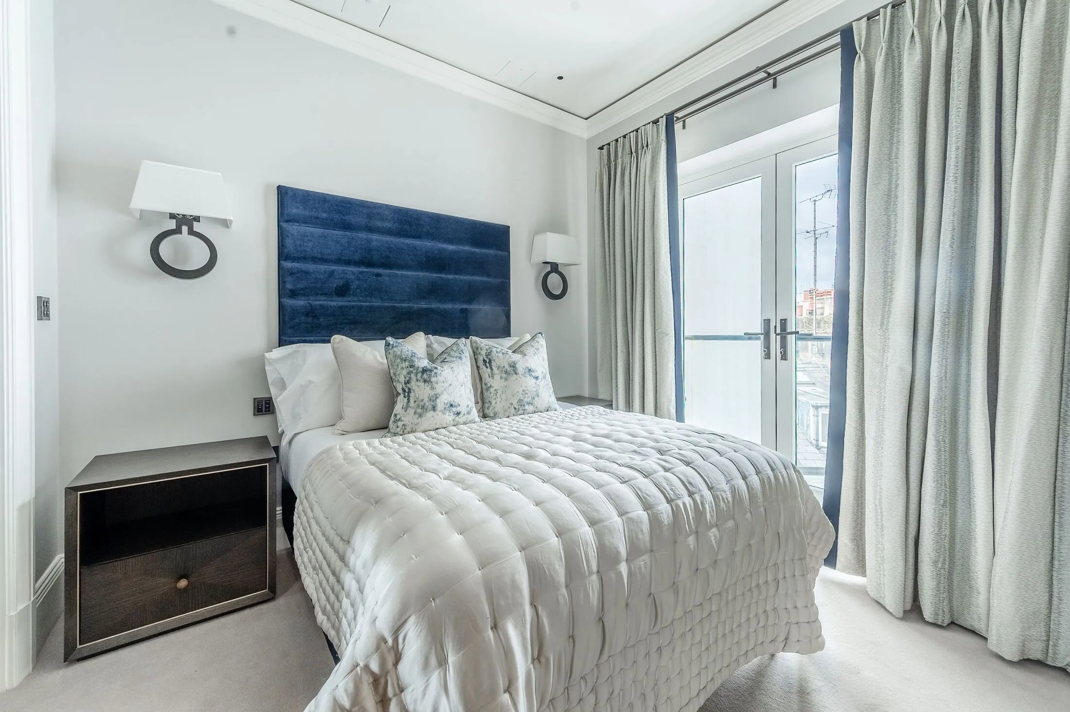 Flat Cambridge Place in Greater London