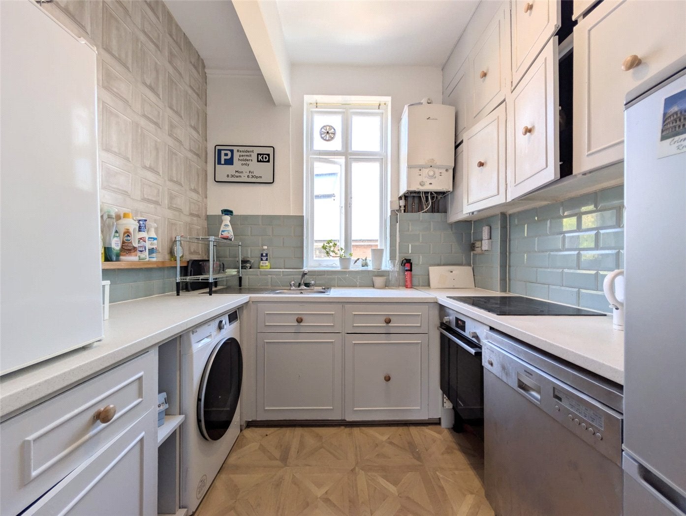 Flat Parson Street in Greater London