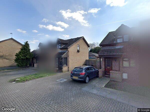 Flat Rodmell Close in Greater London