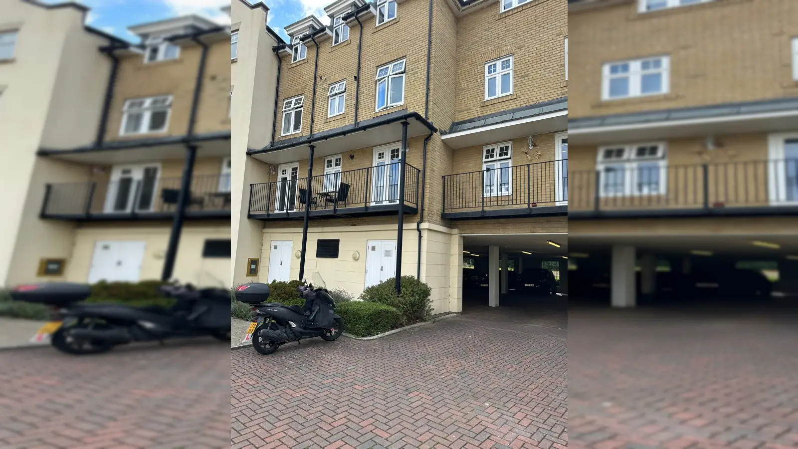 Flat Mackintosh Street in Greater London