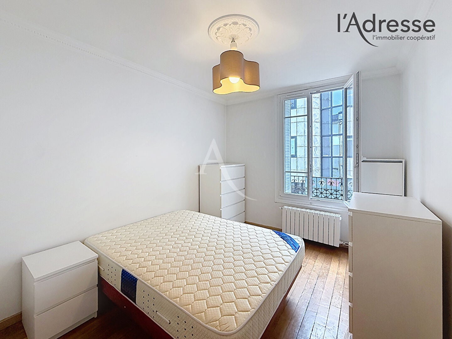 Flat Esplanade Jacques Chirac in Suresnes