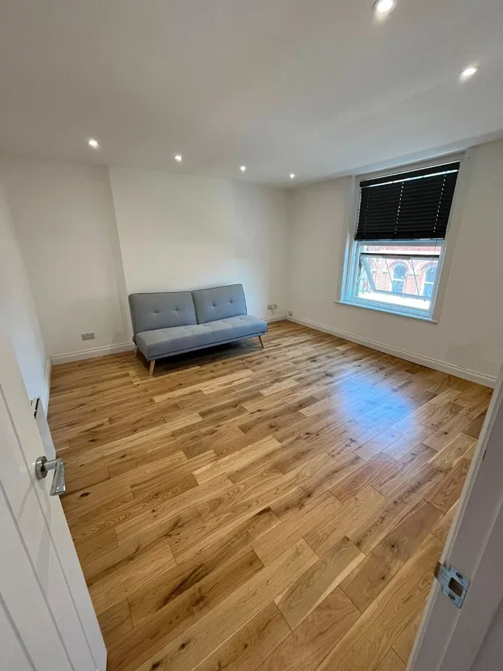 Flat Palmerston Road in Bournemouth