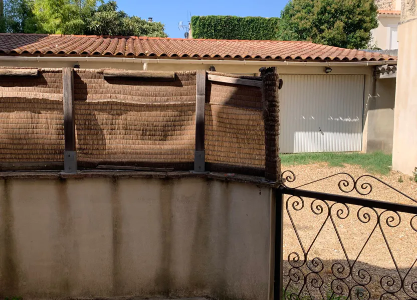 Maison Rue du Lavoir à Jonquières-Saint-Vincent