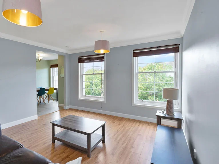 Flat Grandfield in City of Edinburgh