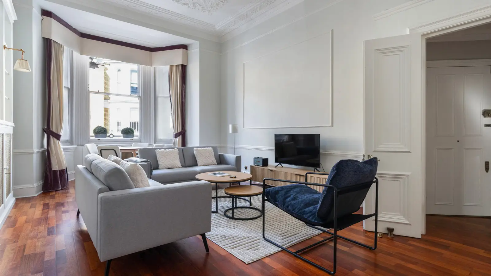 Flat Redcliffe Square in Greater London
