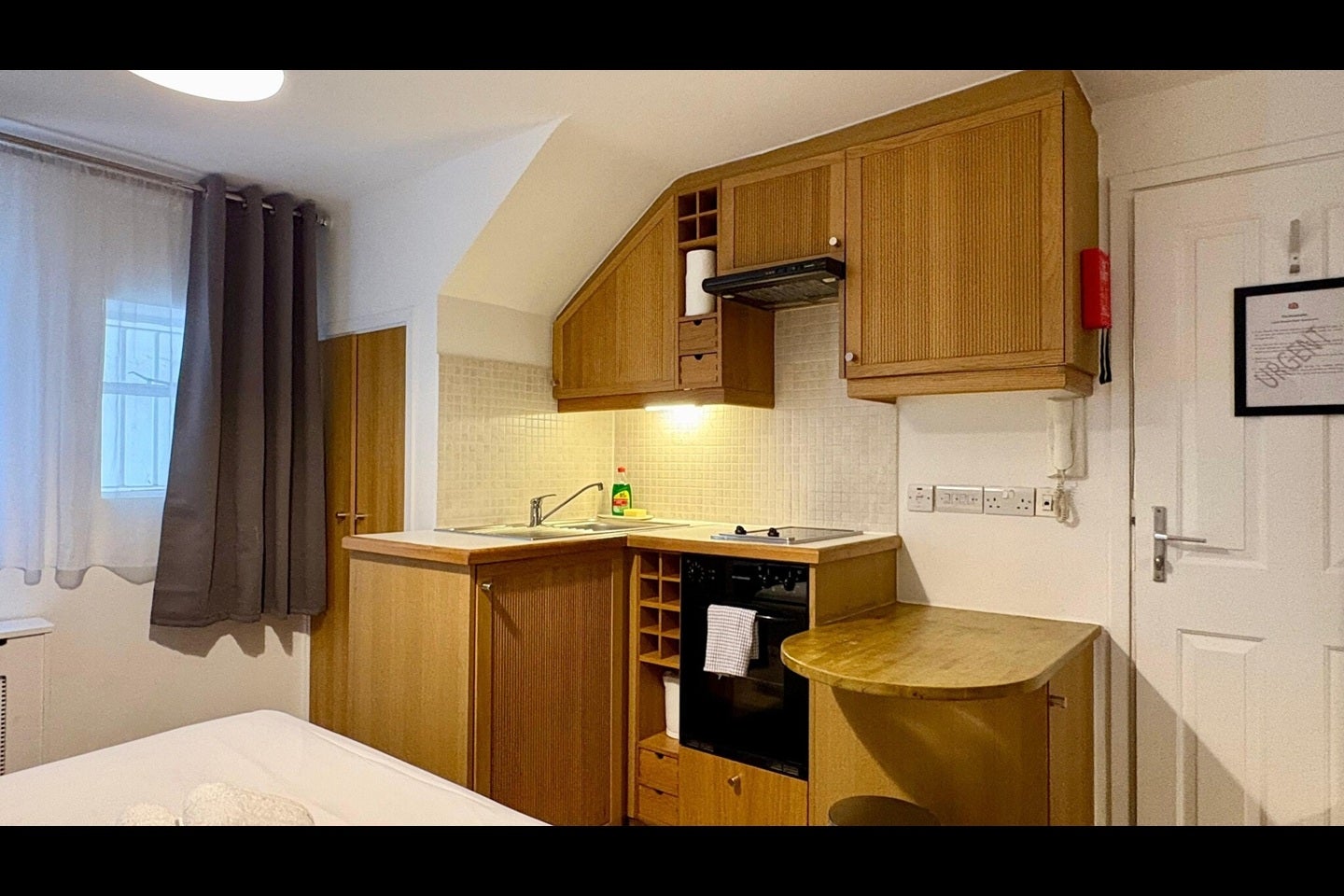 Flat Mabledon Place in Greater London