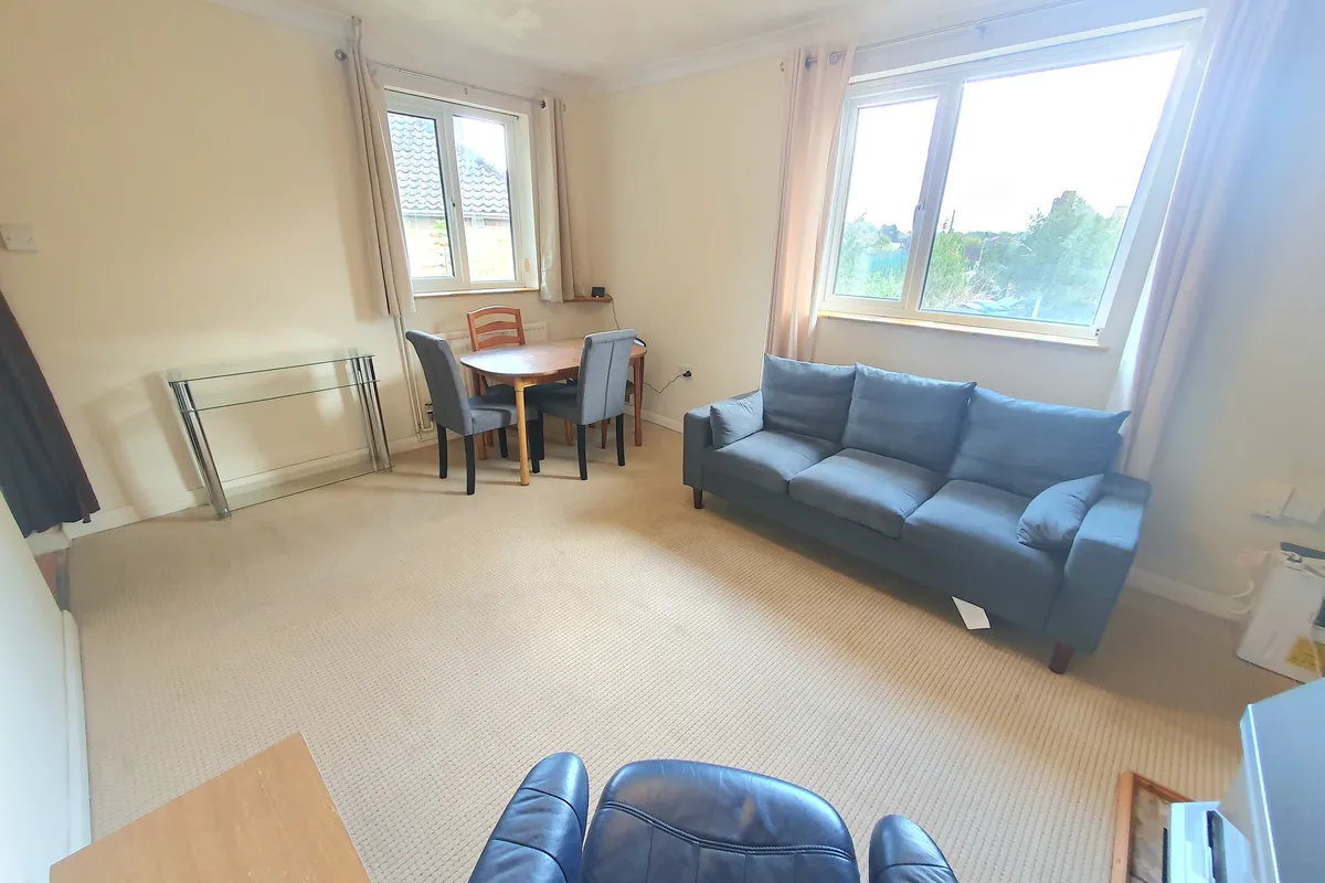 Flat Wycliffe Road in Norwich