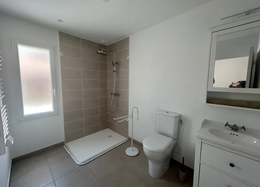 Room Avenue du Haut-Lévêque in Pessac