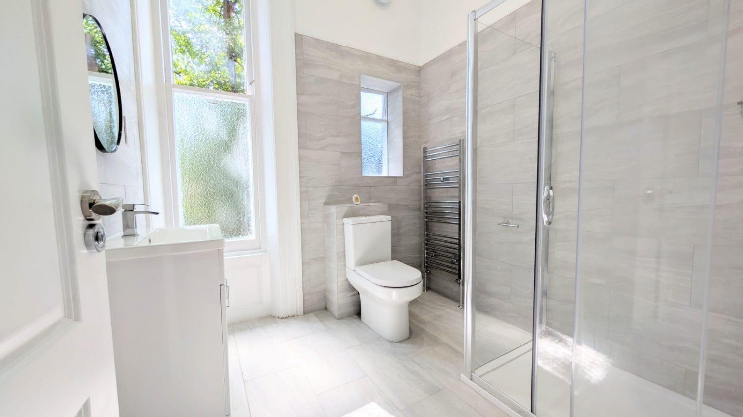 Flat Birchington Road in Greater London