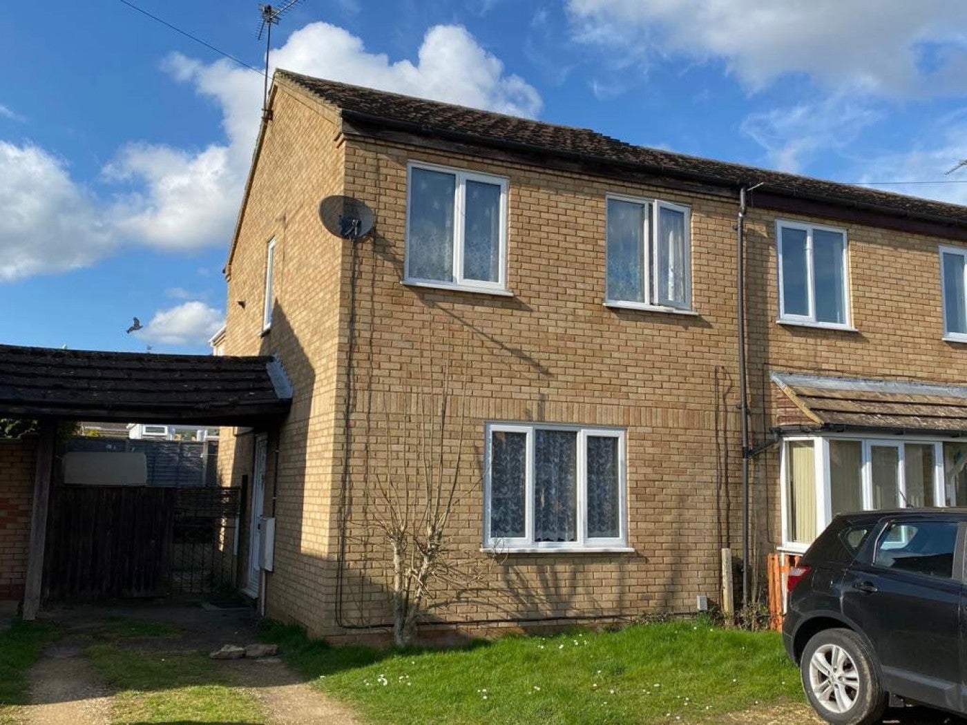 Flat Chestnut Avenue in Corby