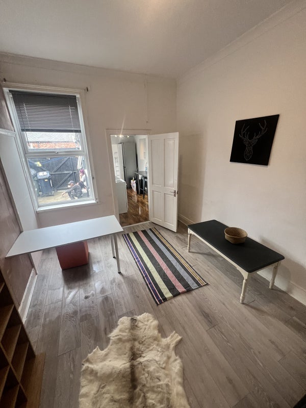 Room Rose Street in Sunderland