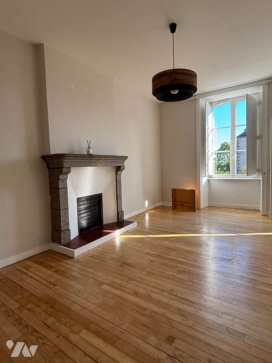 Appartement Place Lariboisière à Fougères