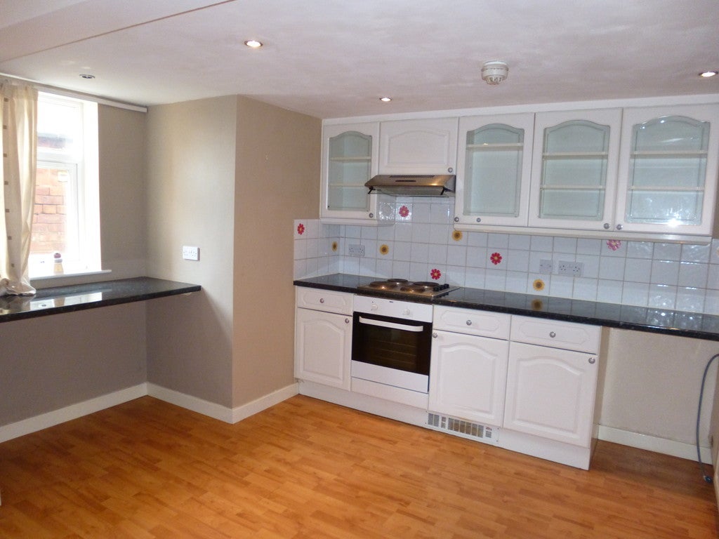 Flat Windsor Way in Newcastle upon Tyne