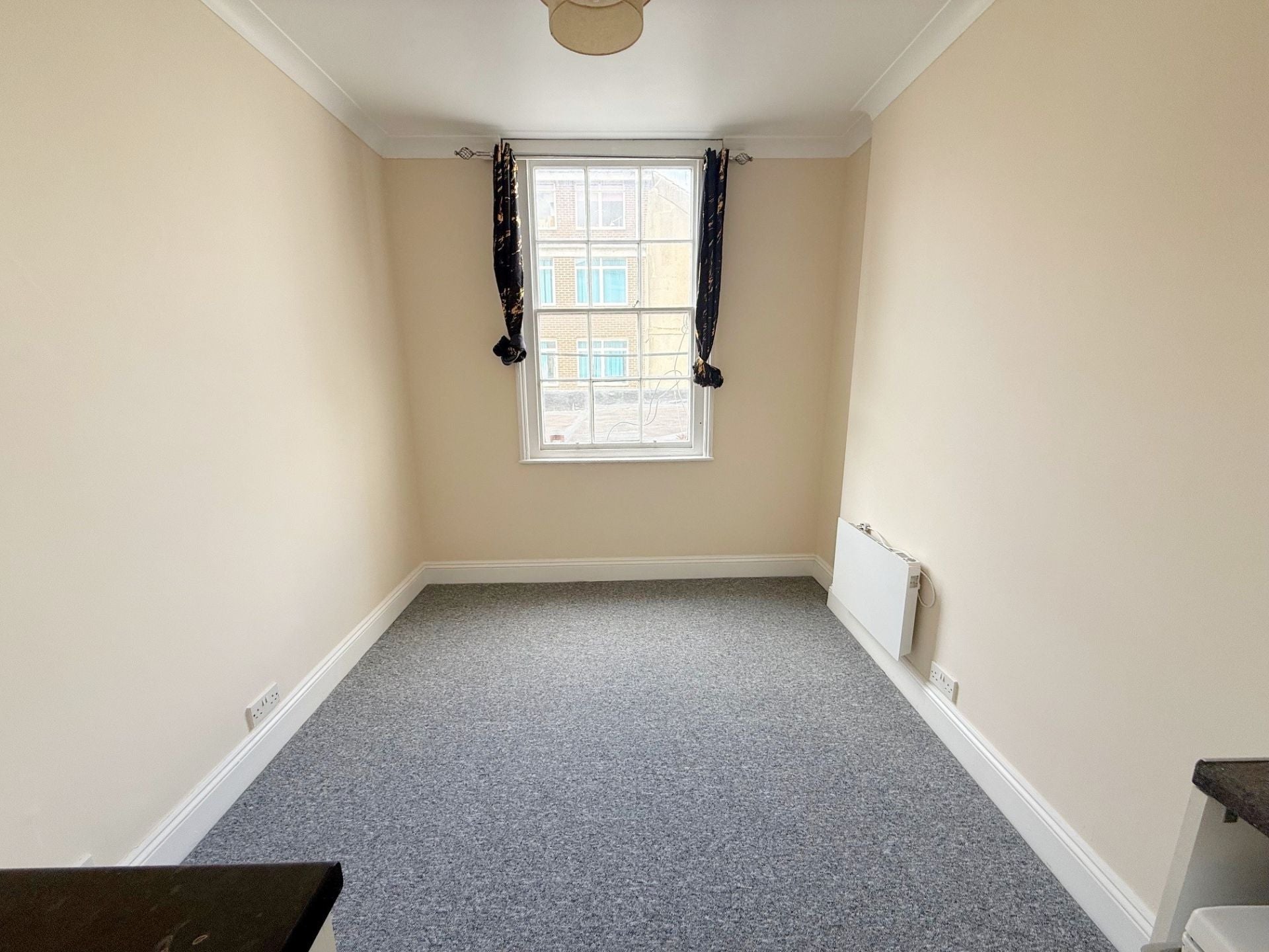 Flat Lansdowne Place in Hove