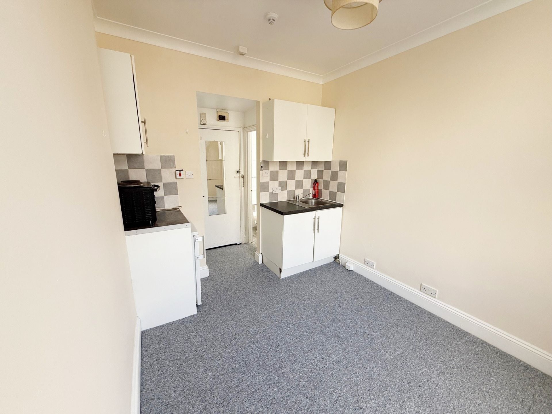 Flat Lansdowne Place in Hove