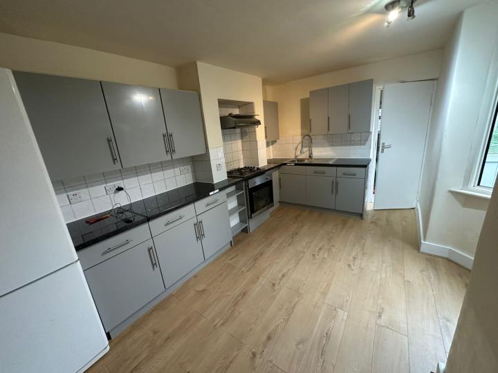 House Glenton Mews in Greater London
