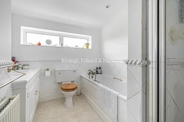 House Lakeside in Greater London