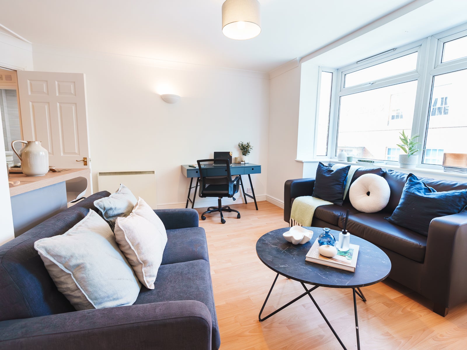 Flat Woodhouse Square in Leeds