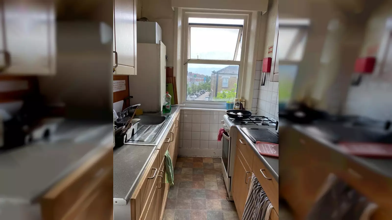 Flat Batoum Gardens in Greater London