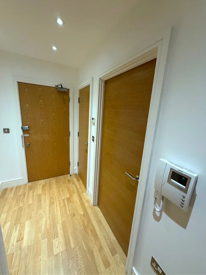 Flat Swanfield Road in Waltham Cross