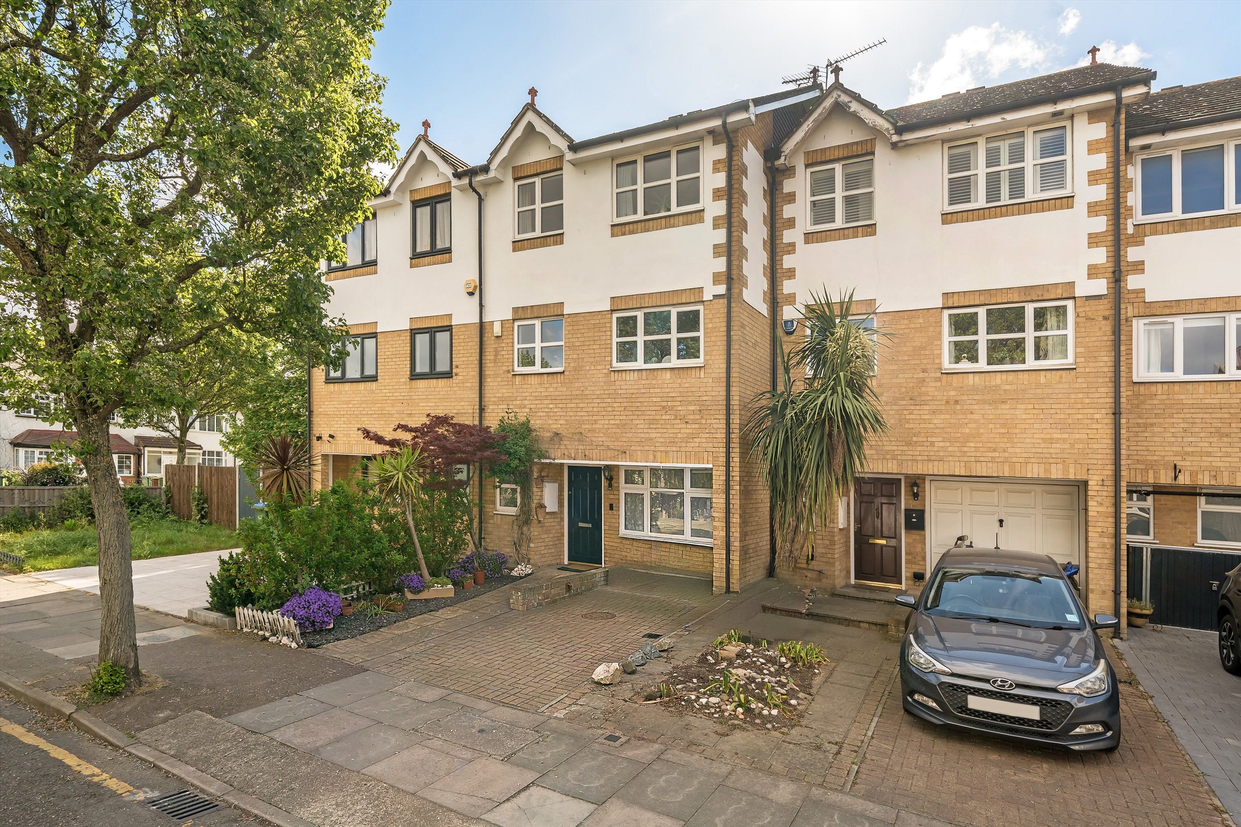 House Fingal Street in Greater London