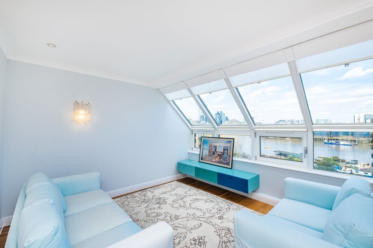 Flat Jacob Street in Greater London