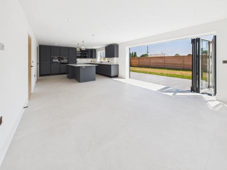 House Aldermaston Road in Basingstoke and Deane