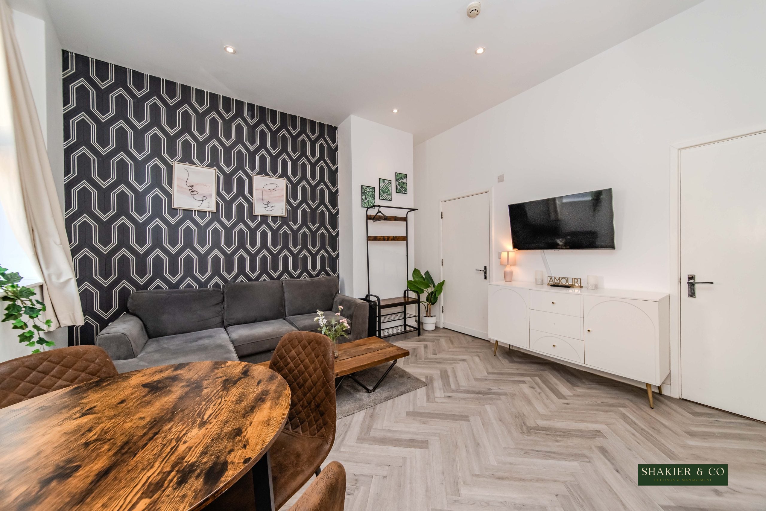 Flat Osmond Road in Hove