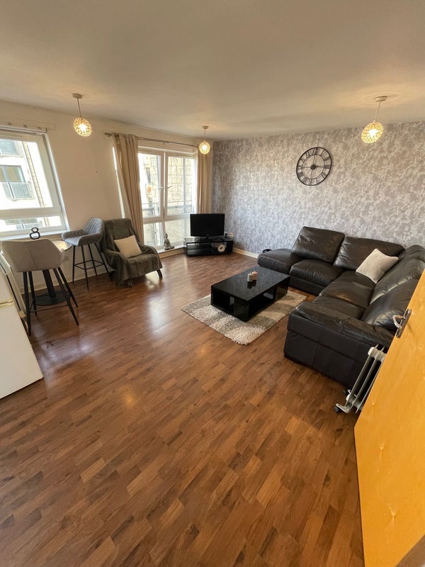 Room Hawkhill Close in City of Edinburgh