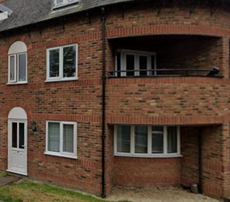 Flat Swapcoat Lane in South Holland