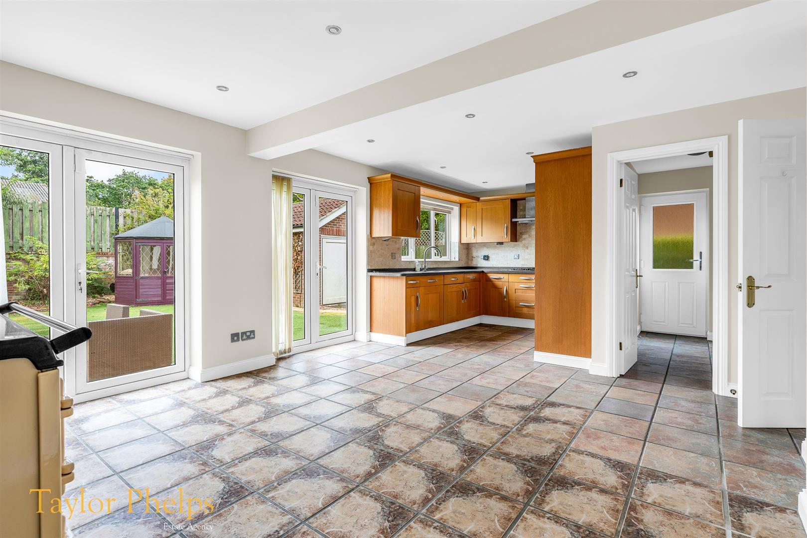 House Yearling Close in East Hertfordshire