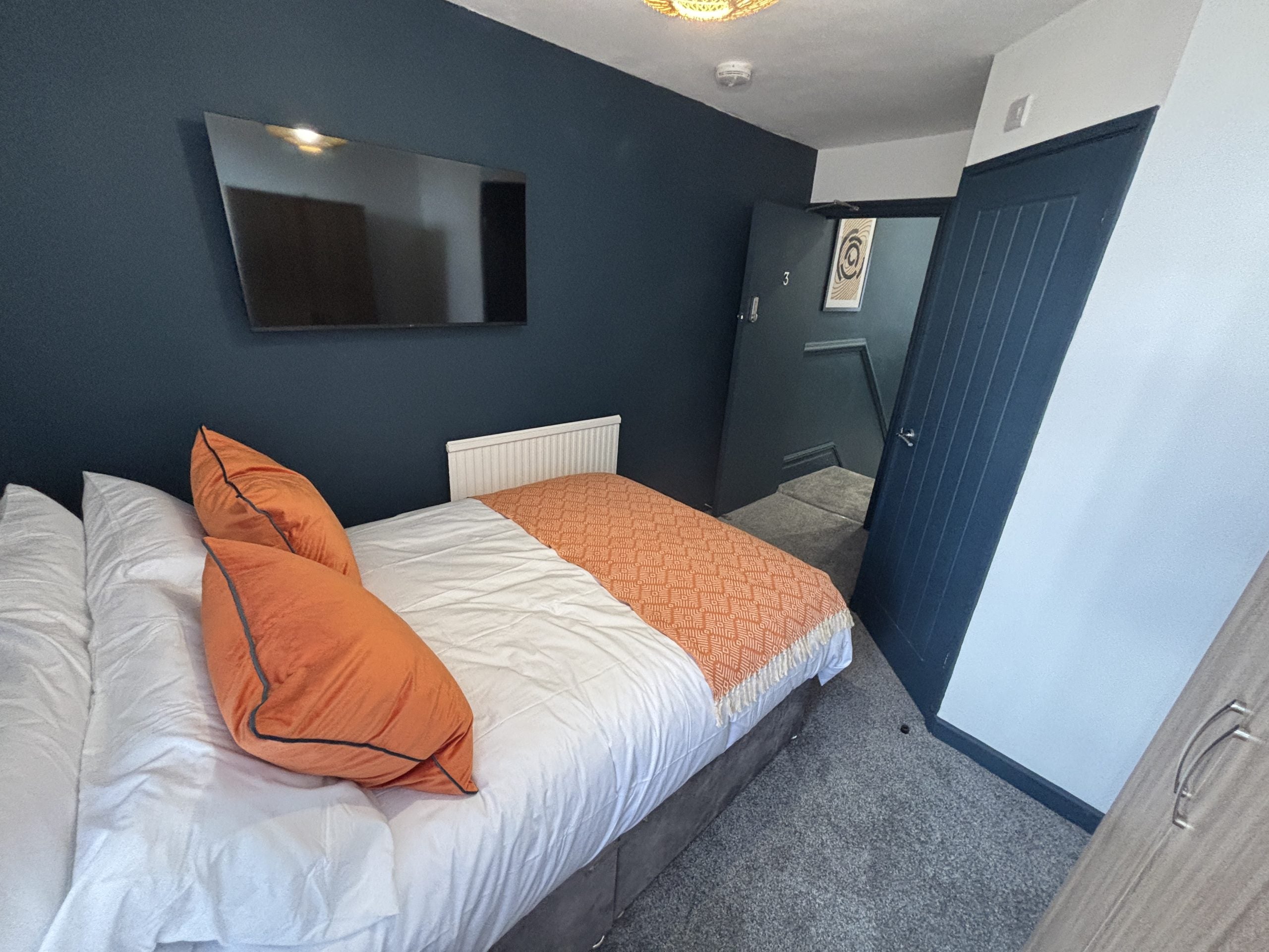 Room Lockett Street in Stoke-on-Trent
